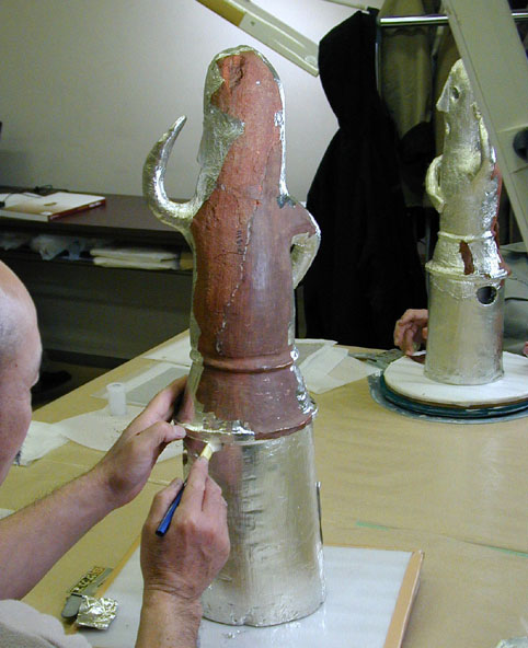 �x����ւɎ�����\���Ă���ʐ^�Q